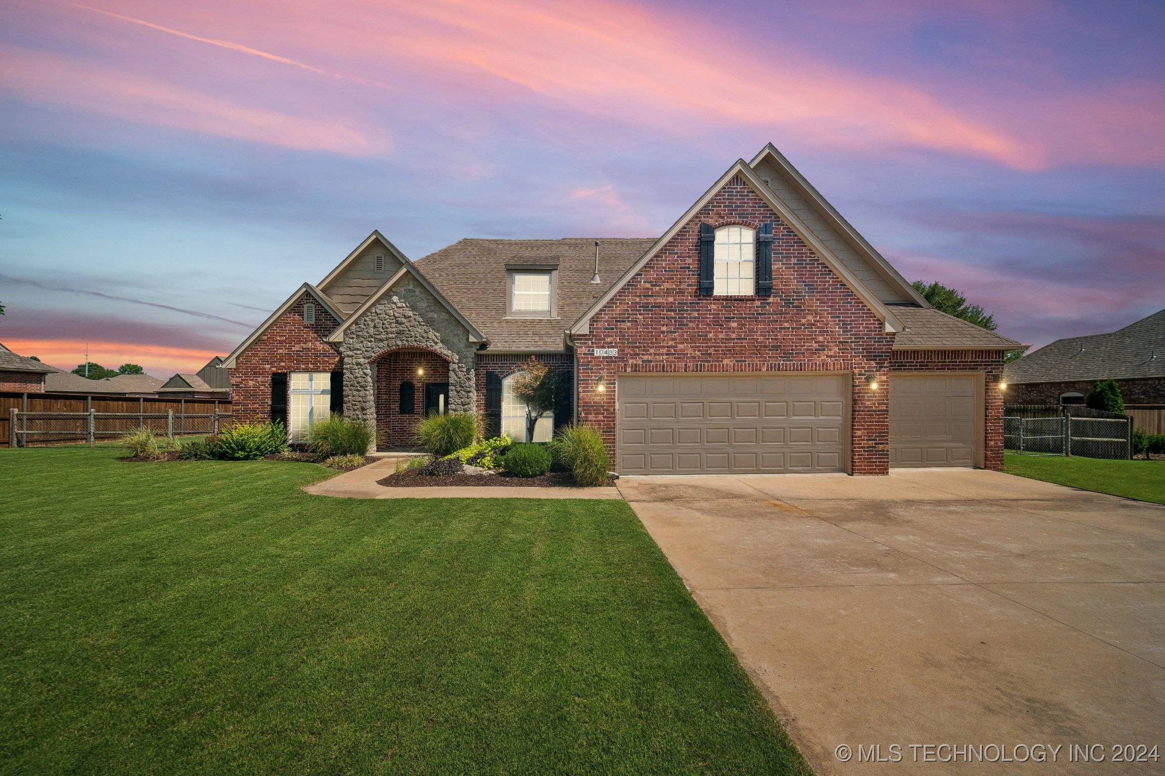 10483 S 213th East AVE, Broken Arrow, OK 74014