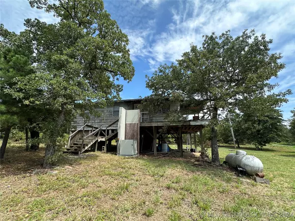Stigler, OK 74462,222 Yellow Rock RD