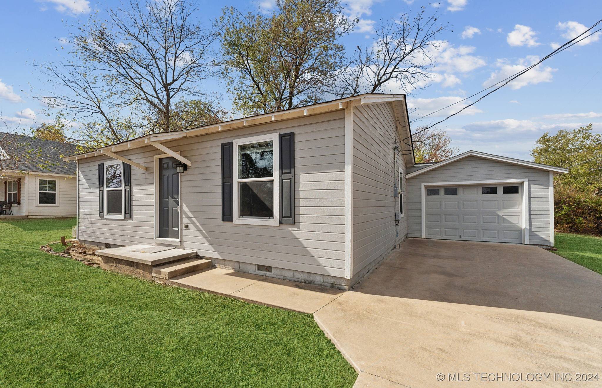 401 S Chambers AVE, Claremore, OK 74017