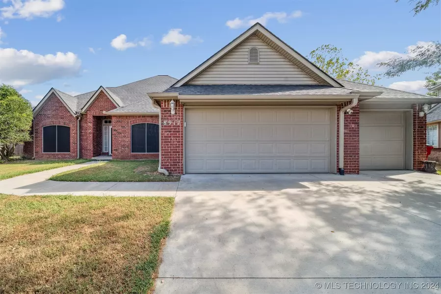 8917 N 135th East Avenue, Owasso, OK 74055