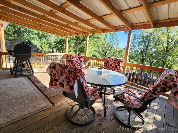 Canadian, OK 74425,554 King DR