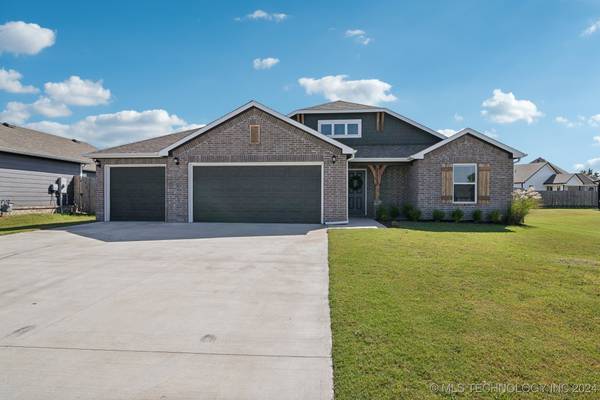 31752 E 62nd PL S, Broken Arrow, OK 74014