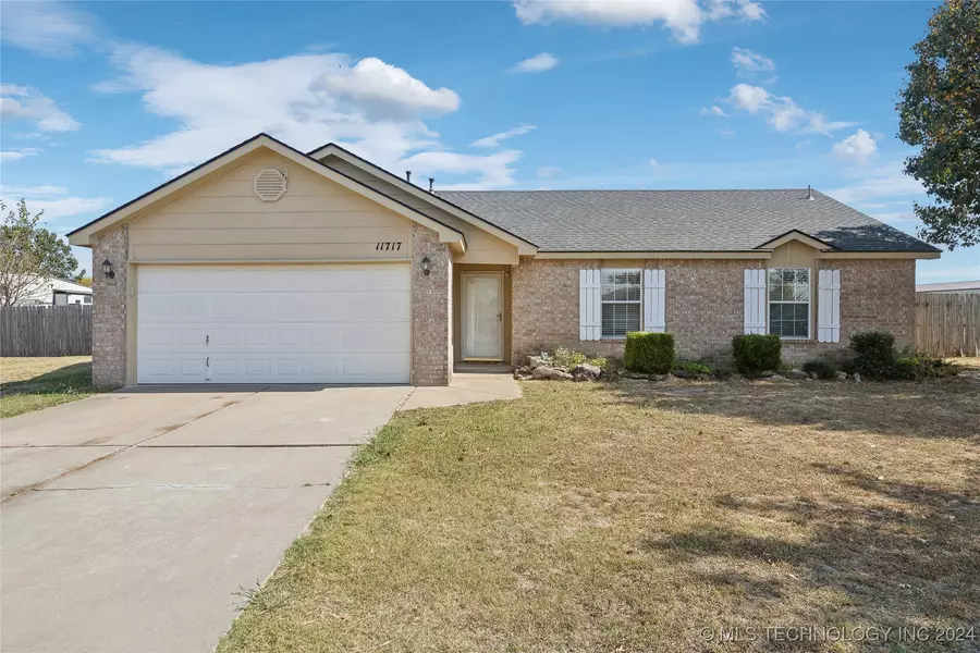 11717 Valley AVE, Collinsville, OK 74021