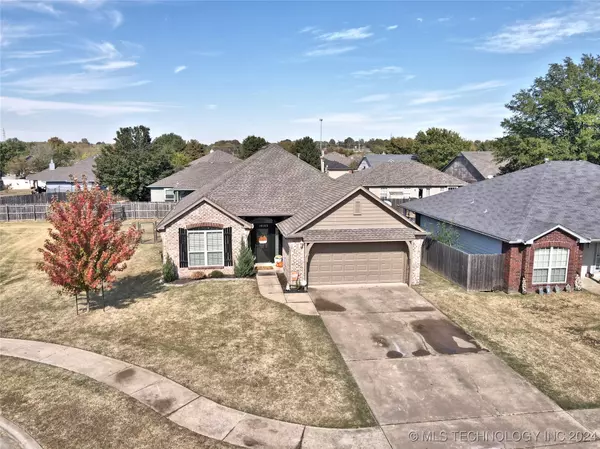 Owasso, OK 74055,10103 E 84th CT N