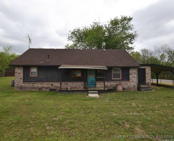 464143 Highway 62, Westville, OK 74965