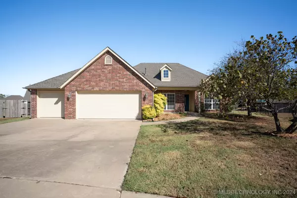 Owasso, OK 74055,10207 E 101st CT N