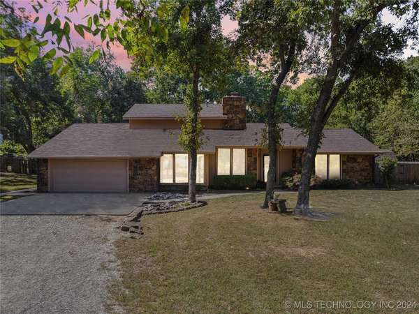 337 Morgan Bell CIR, Pryor, OK 74361