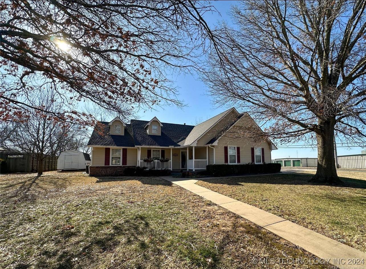 3111 W Berwick ST, Claremore, OK 74017