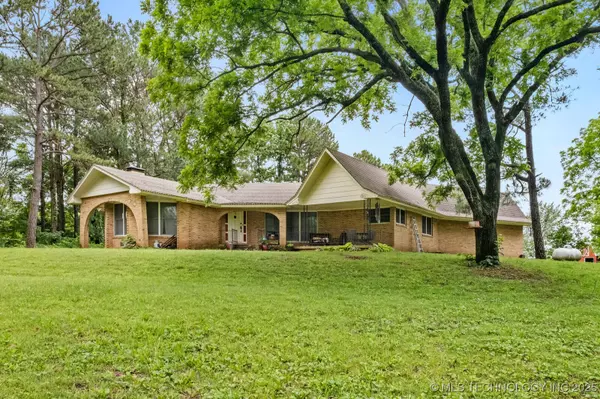 Stilwell, OK 74960,468918 Hwy 100