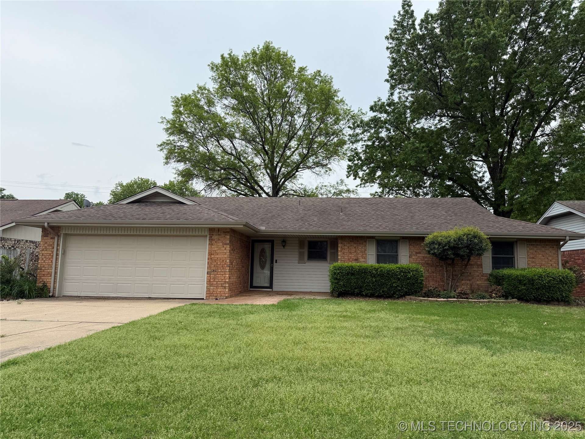 405 Burbank, Muskogee, OK 74403