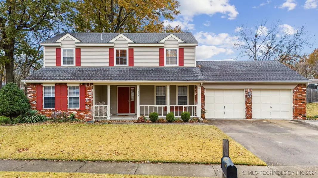 1304 Lakeview DR, Pryor, OK 74361