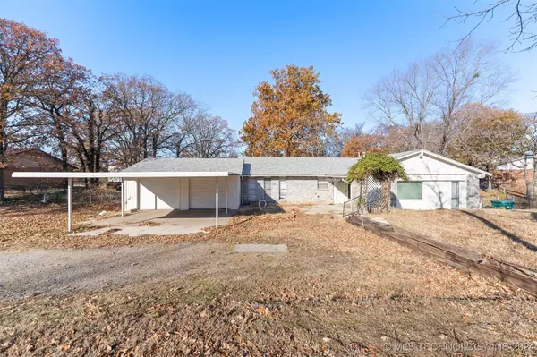 110 Hickory Hill RD, Sapulpa, OK 74066