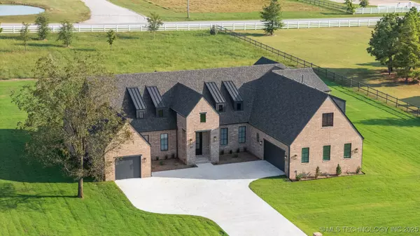 Mounds, OK 74047,207 W 172nd ST S