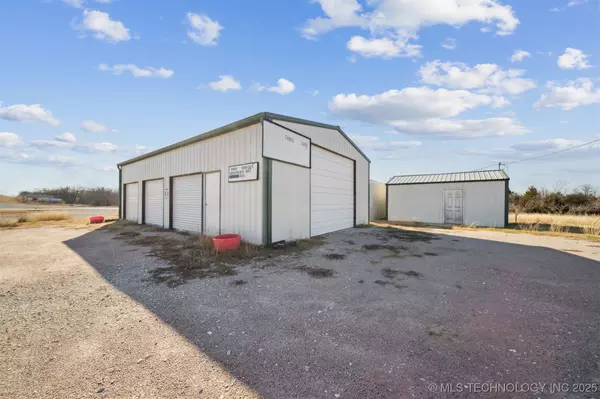 12055 Us Highway 177,  Byars,  OK 74831