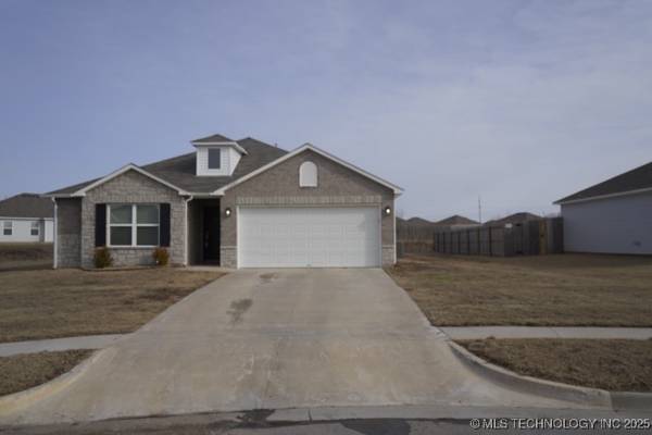 11401 S 237th East Avenue, Broken Arrow, OK 74014