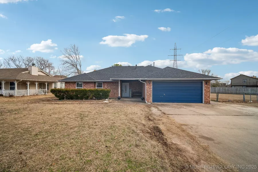 7807 N 130th East Avenue, Owasso, OK 74055