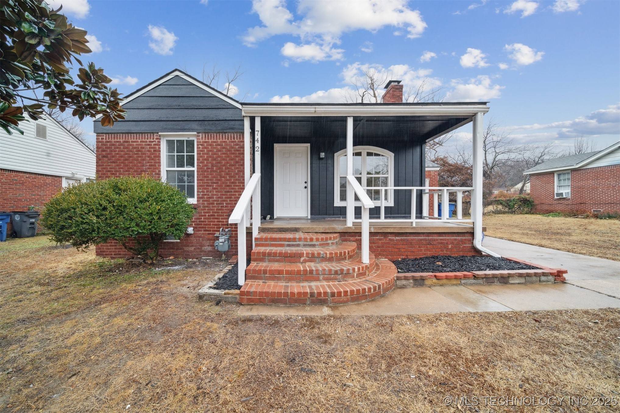 742 N Gary PL, Tulsa, OK 74110