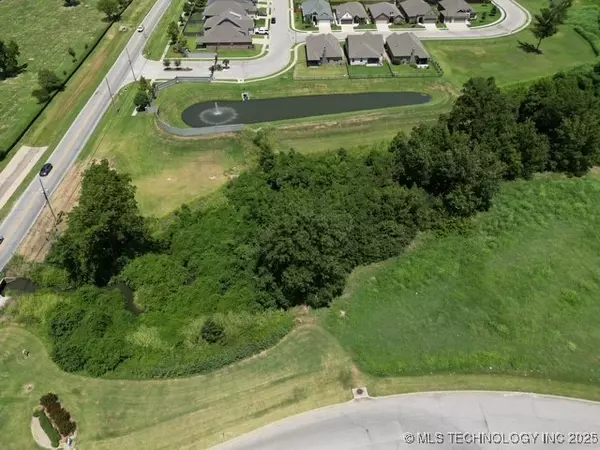 Broken Arrow, OK 74012,W Lansing ST