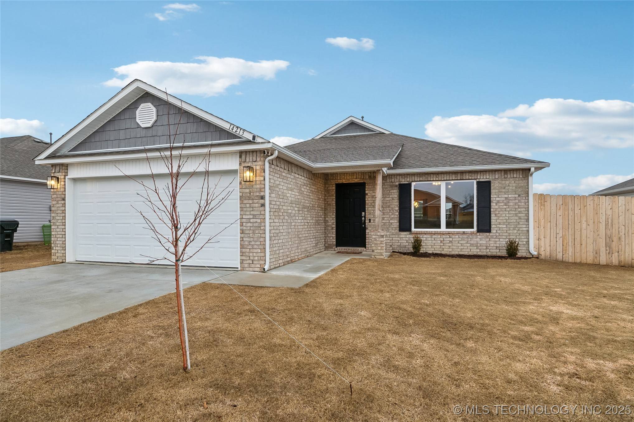 Collinsville, OK 74021,14213 N 75th East Avenue