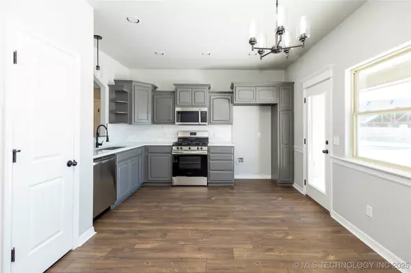 Skiatook, OK 74070,114 W 135th ST