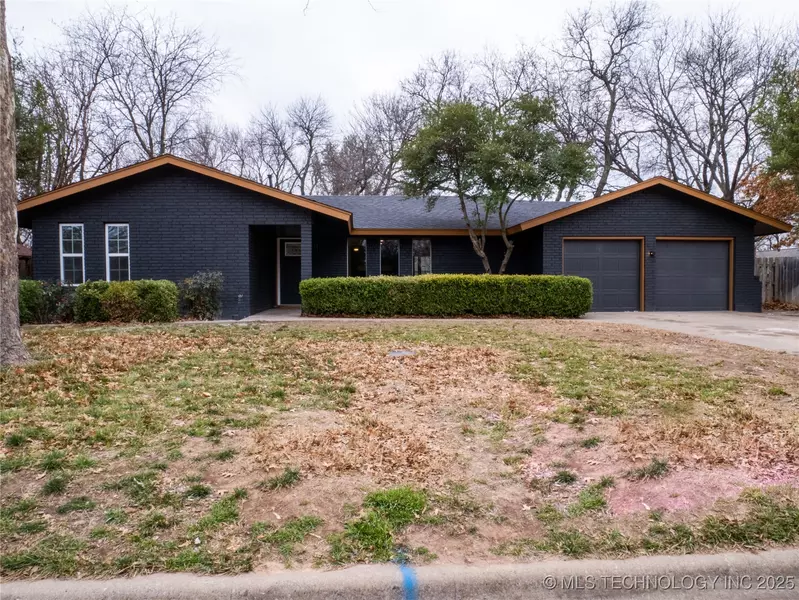 4008 NW Meadowbrook, Lawton, OK 73505