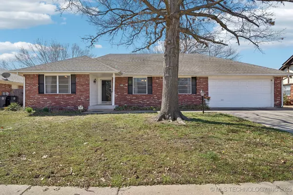 3816 S 98th East AVE, Tulsa, OK 74146