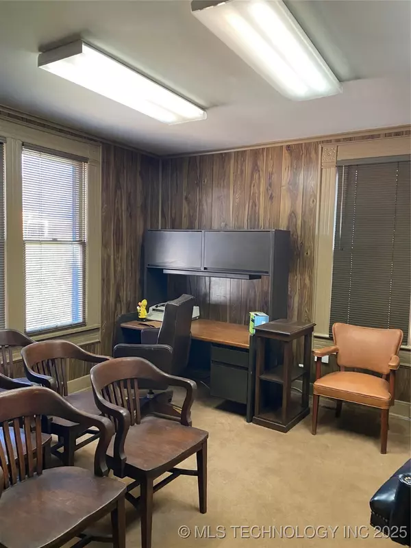 Ardmore, OK 73401,215 Stanley ST SW