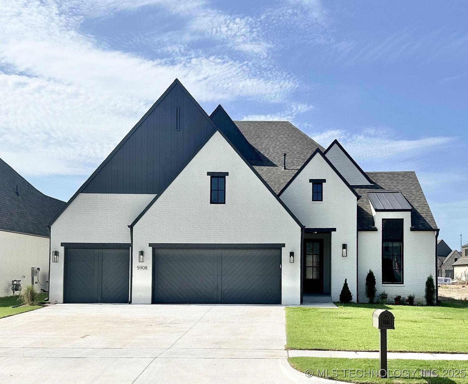 5908 E 127th ST S, Tulsa, OK 74008