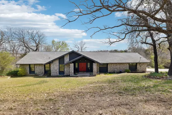 581 N Sleepy Hollow RD, Cleveland, OK 74020