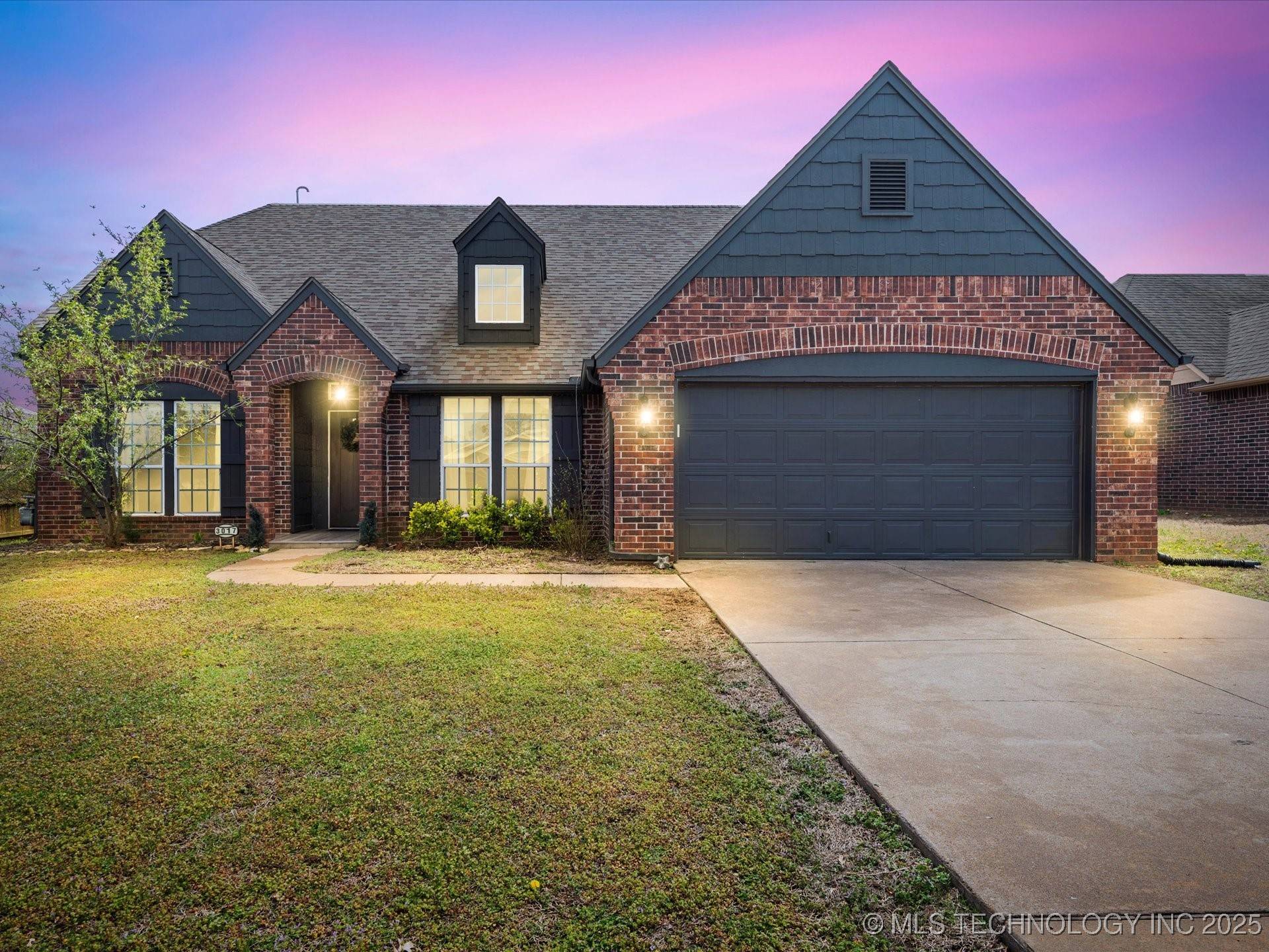 3017 Lincoln RD, Bartlesville, OK 74006