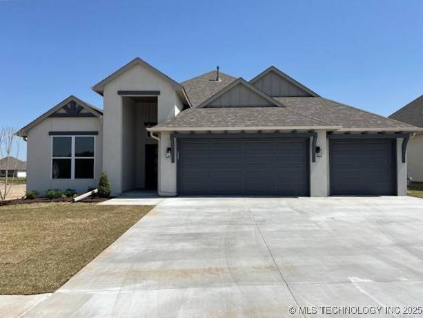 12911 S 21st ST E, Jenks, OK 74037