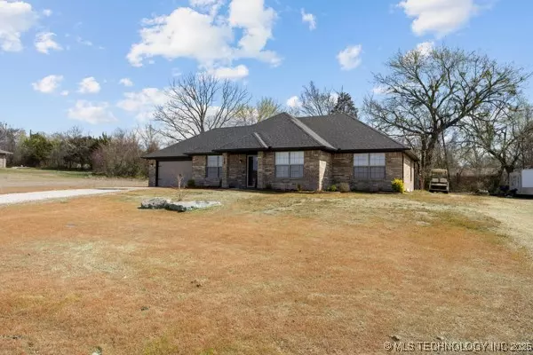 Ada, OK 74820,15700 County Road 3537
