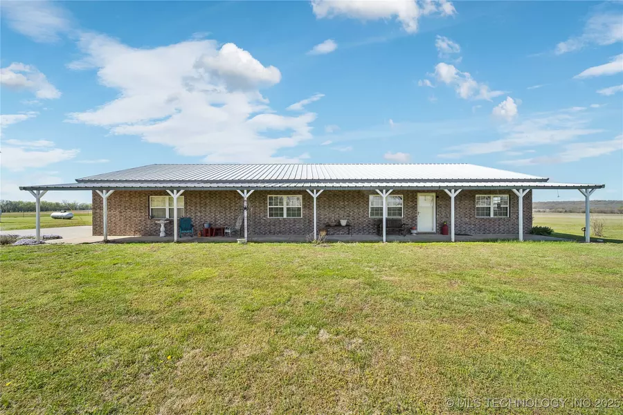 24450 E 18th RD, Vinita, OK 74301