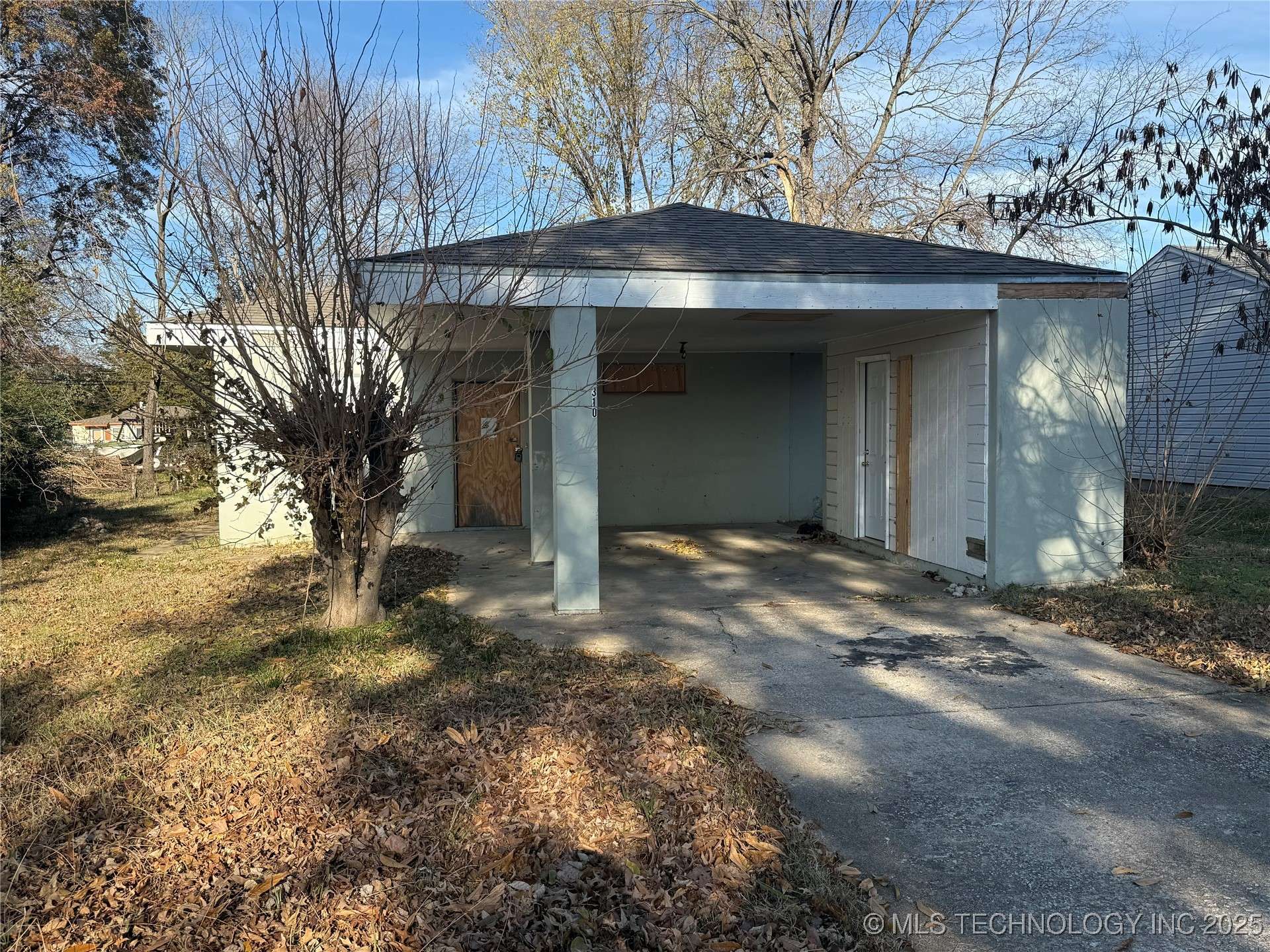 310 E 12th ST, Claremore, OK 74017