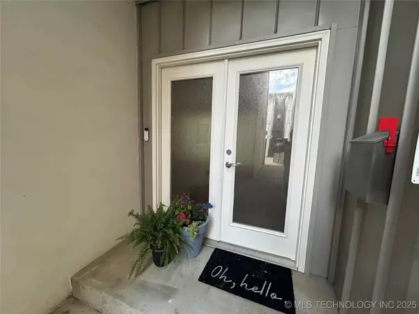 Tulsa, OK 74120,1428 S Quincy AVE #B