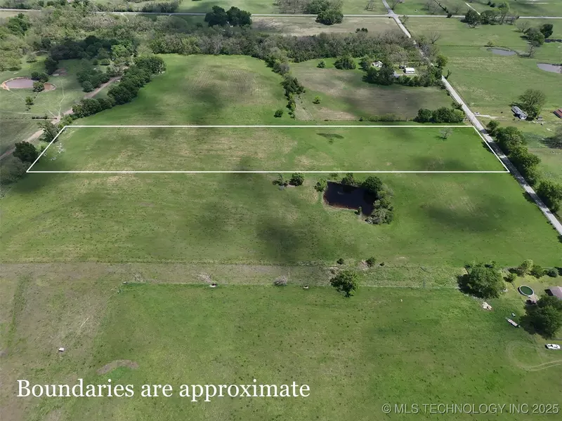 02 E 580 RD, Locust Grove, OK 74352