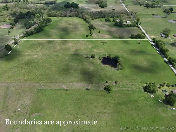 02 E 580 RD, Locust Grove, OK 74352