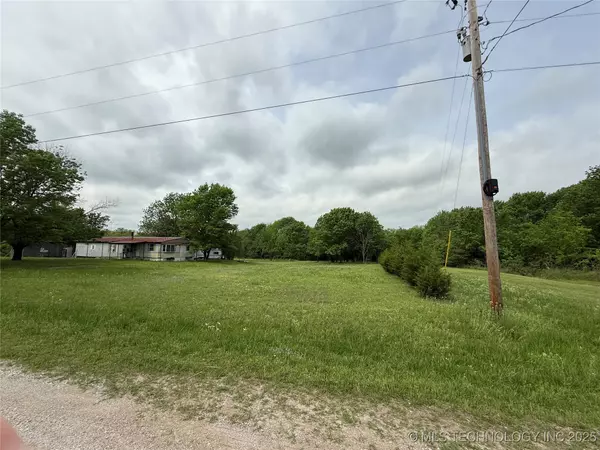 8425 Cartwright RD, Mounds, OK 74047