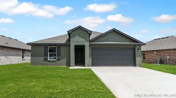 2100 E Urbana ST, Broken Arrow, OK 74127