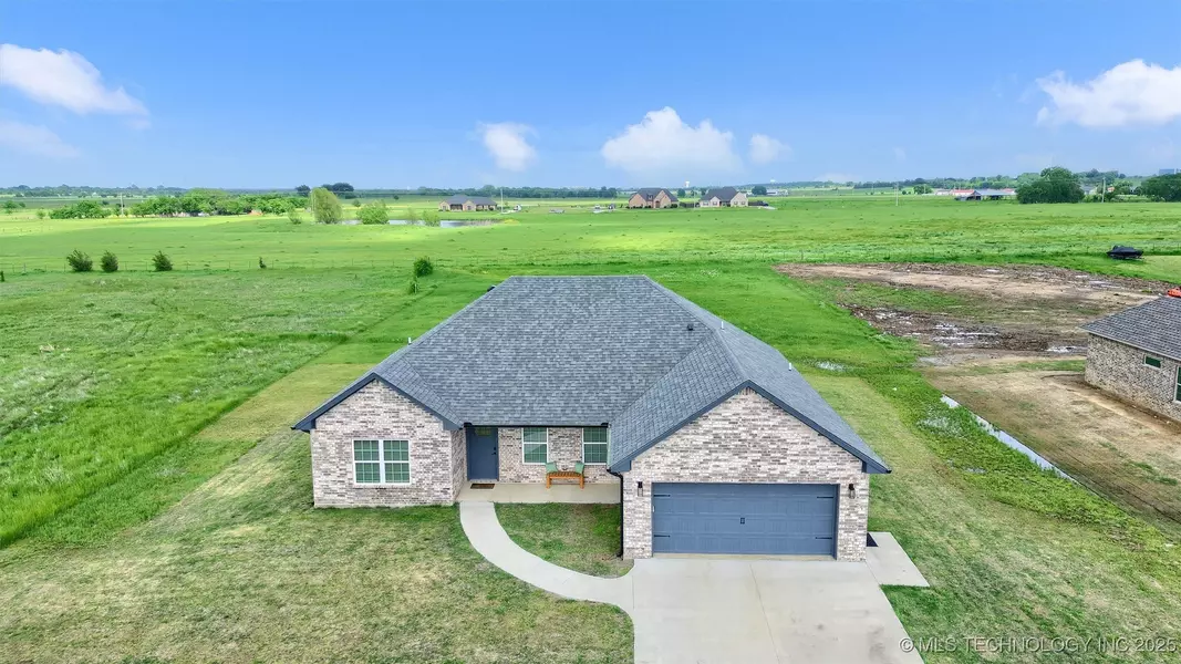 142 Peach Tree RD, Calera, OK 74730