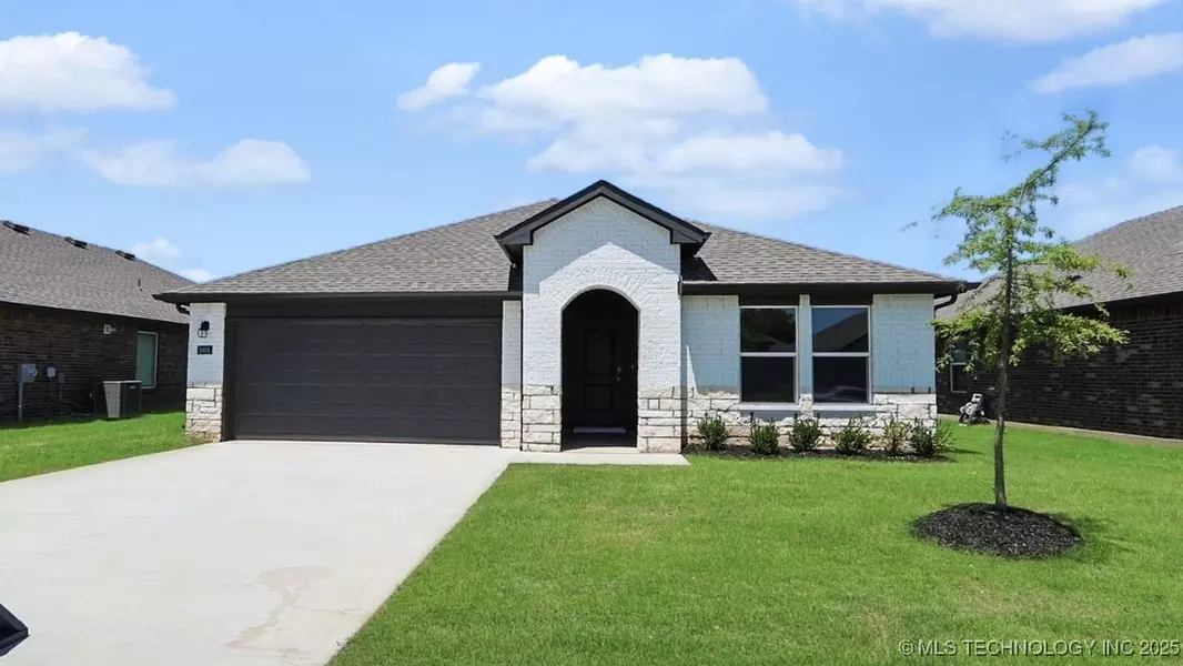 1908 E Urbana ST, Broken Arrow, OK 74127