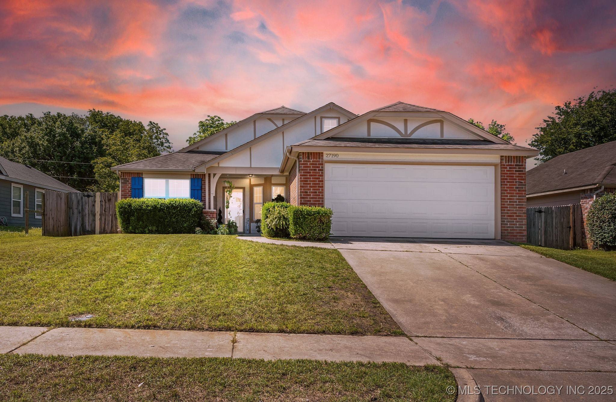 27190 E 123rd PL S, Coweta, OK 74429