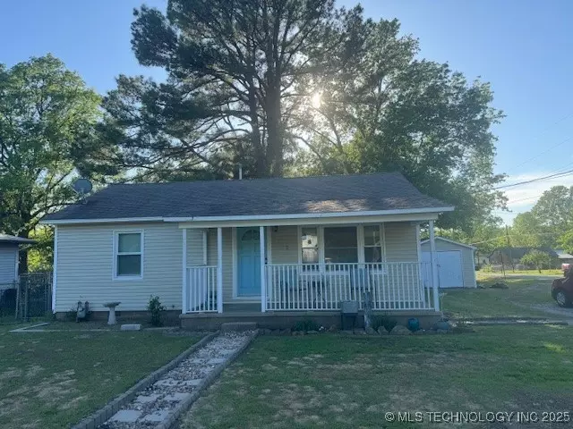 502 S Powell AVE, Wagoner, OK 74467