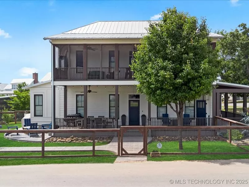 42 Redbud ST, Carlton Landing, OK 74432