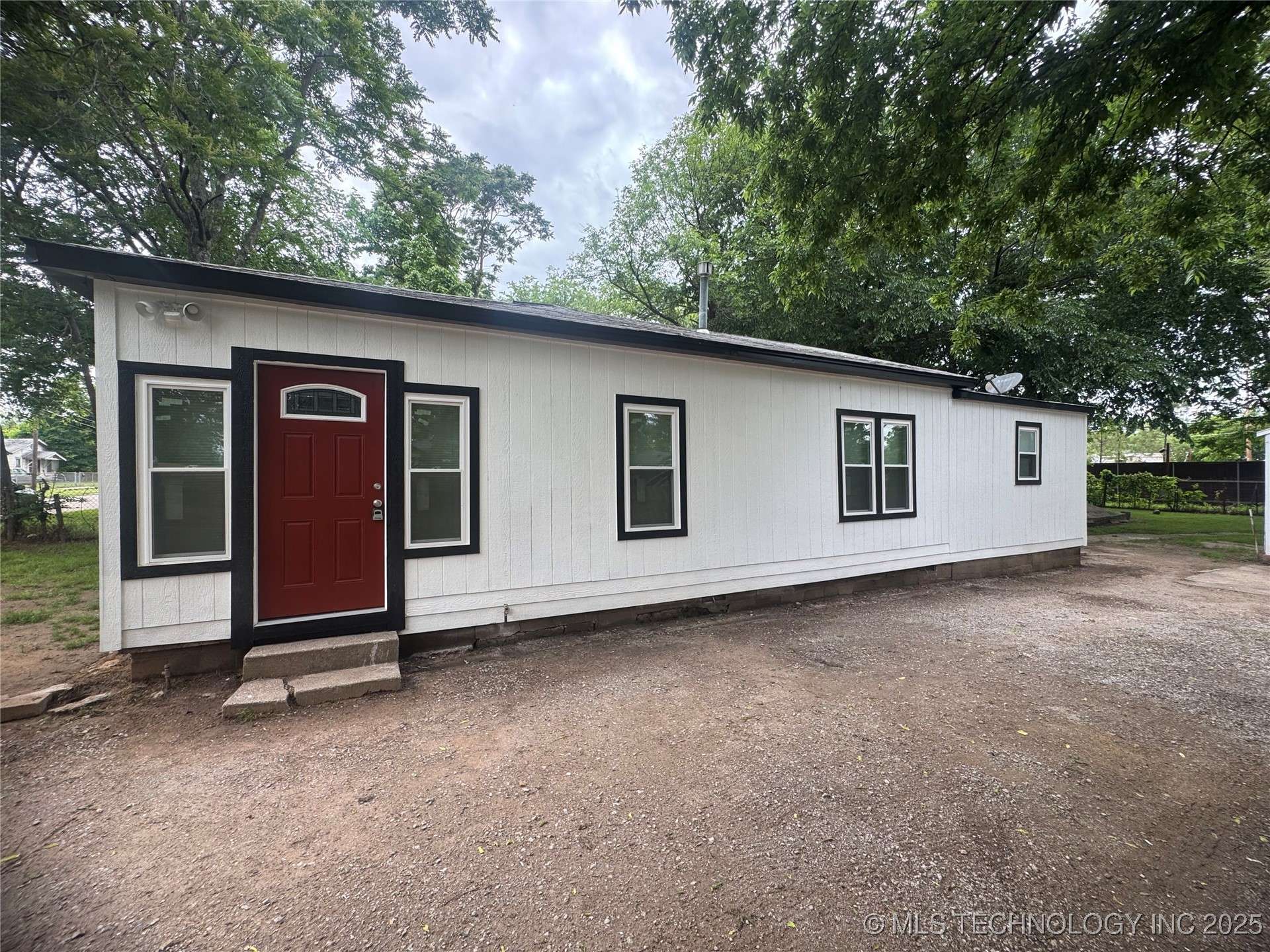 3927 W 8th ST, Tulsa, OK 74127