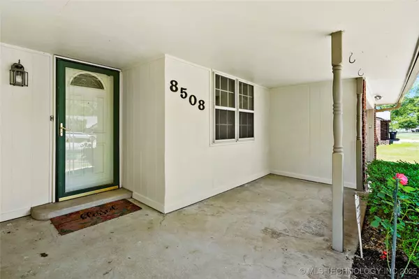 Bixby, OK 74008,8508 E 123rd ST S