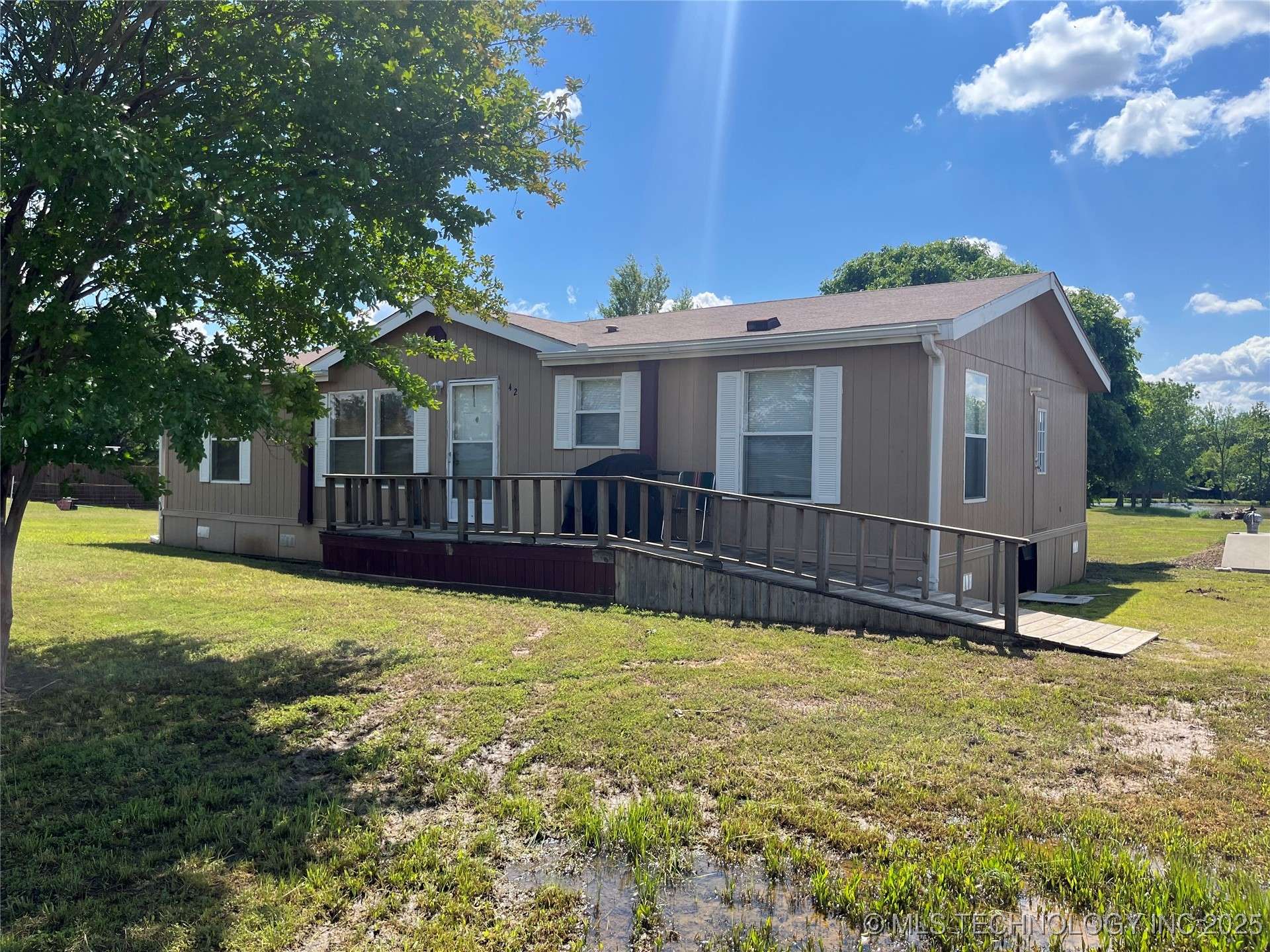 42 S Sexton RD, Calera, OK 74730