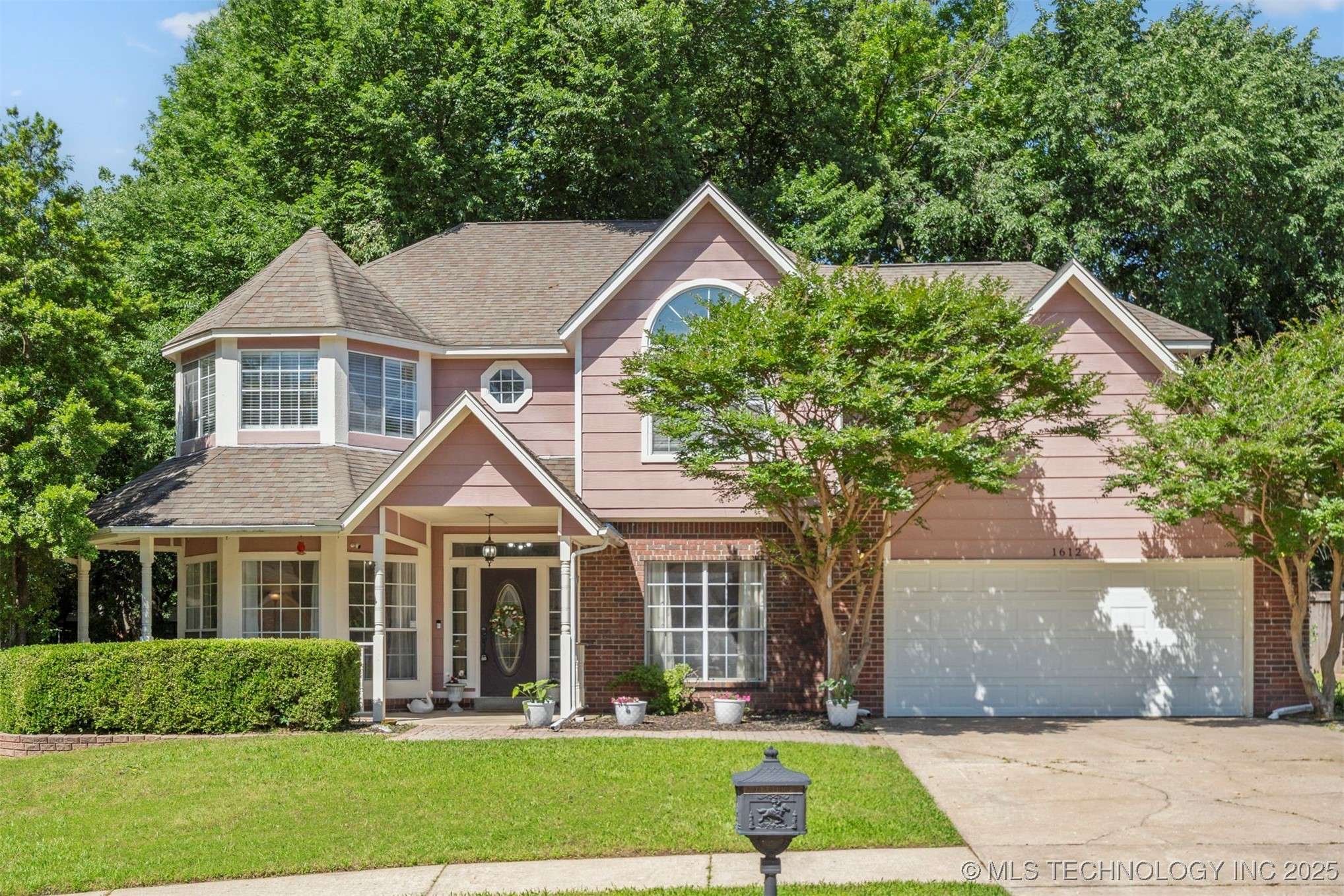1612 S Kalanchoe AVE, Broken Arrow, OK 74012