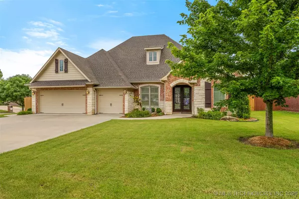 Ada, OK 74820,800 Magnolia