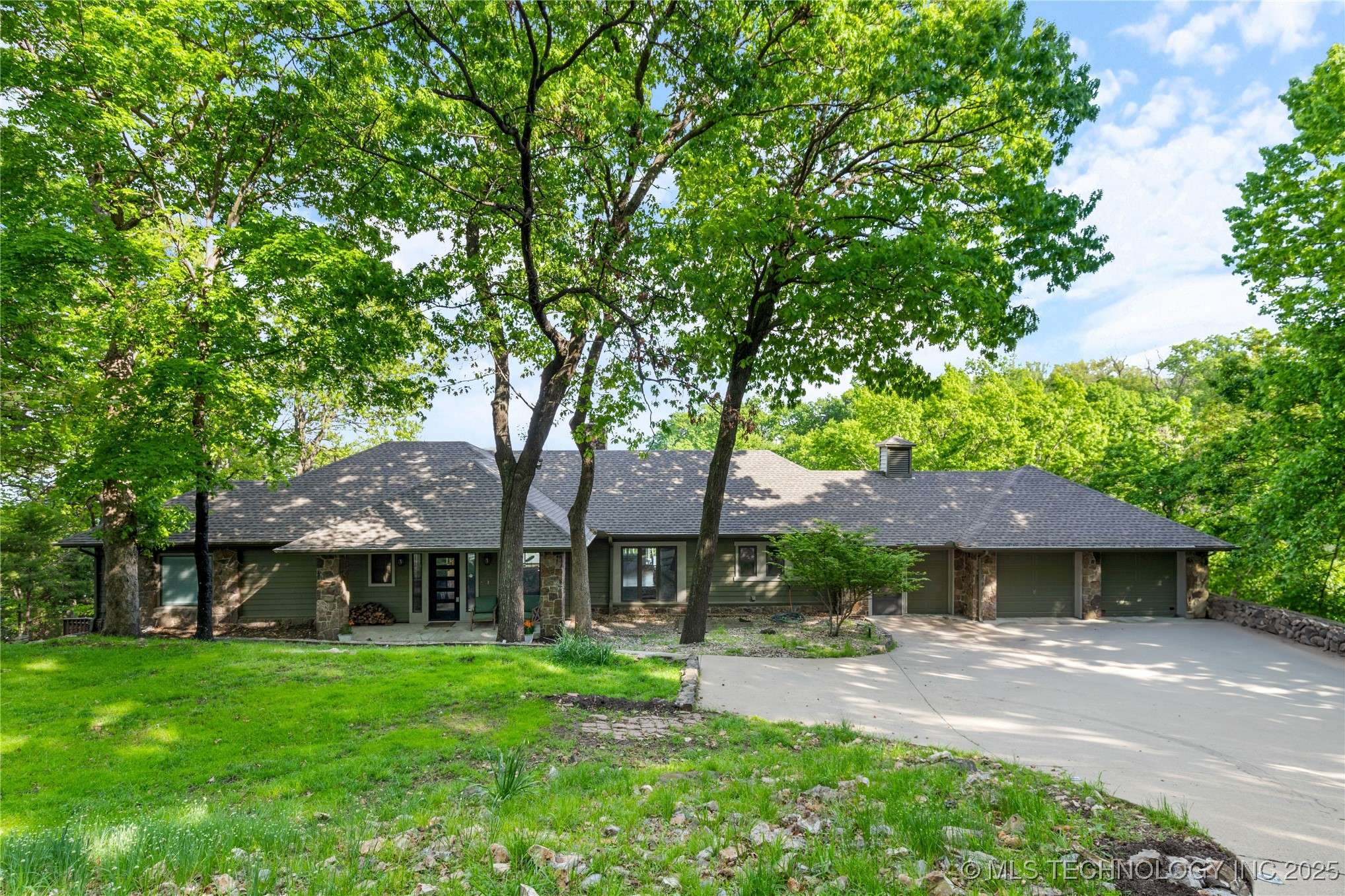 451599 Eagle LN, Afton, OK 74331